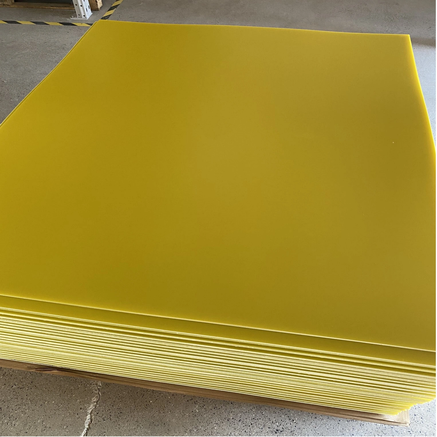Comprehensive Comparison of Epoxy Fiberglass Sheets: FR4, FR5, 3240, G10, and G11